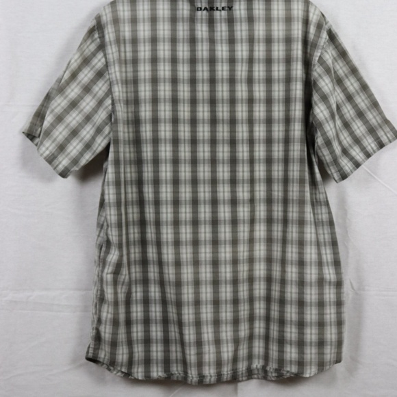 Oakley men's shirt - Picture 2 of 3